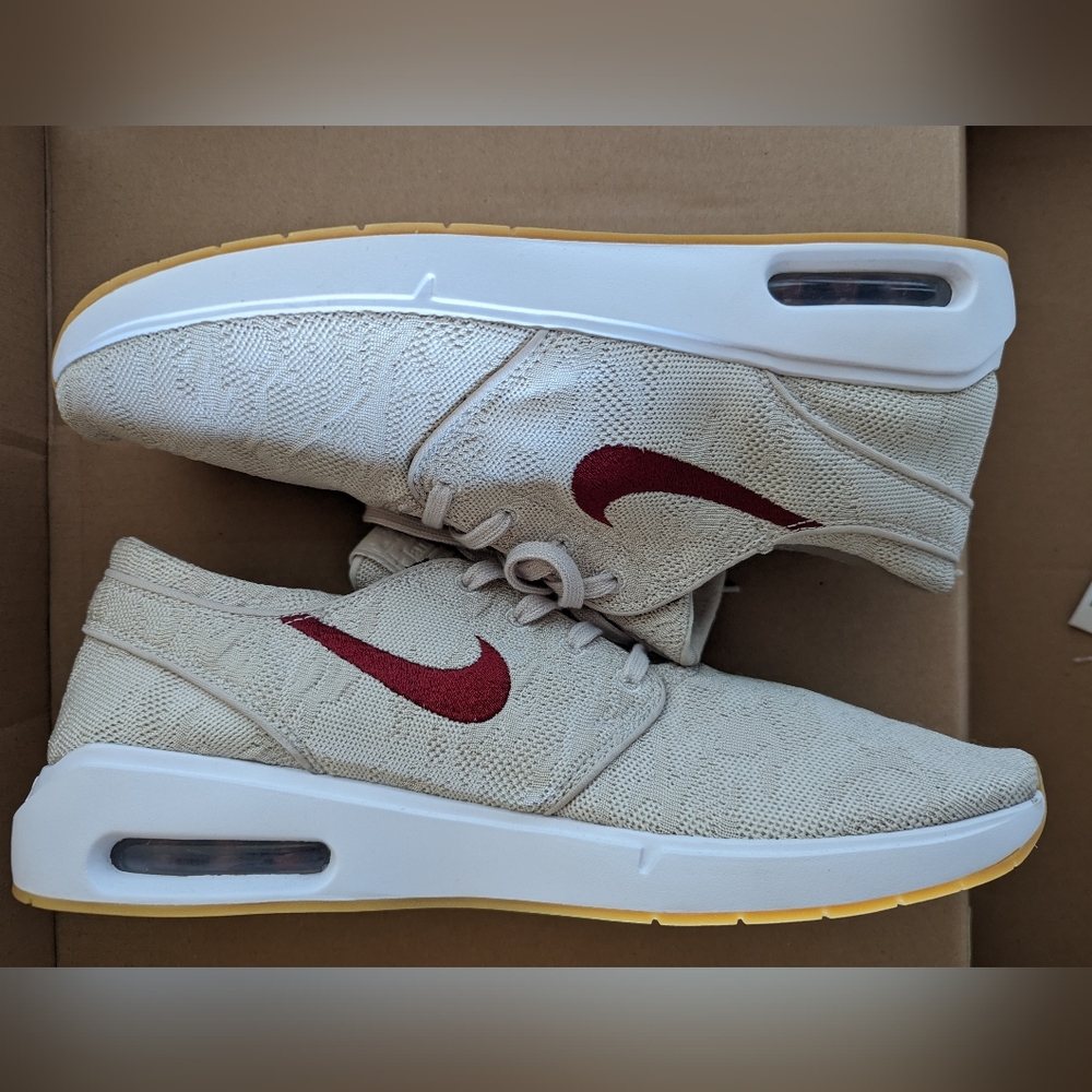 Nike SB Air Max Janoski 2